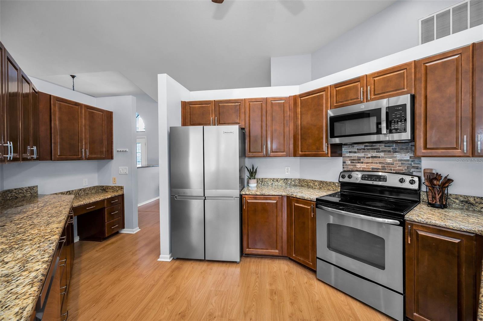 Stainless Steel appliances - New Refrigerator