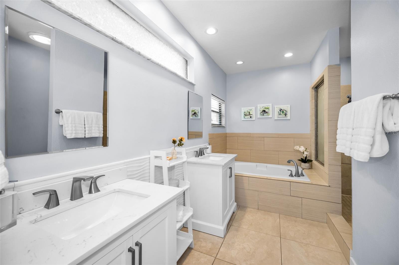 Primary ensuite bath