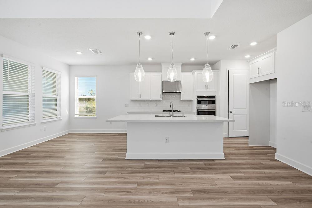 1546 Trailhead ~ Ready Now