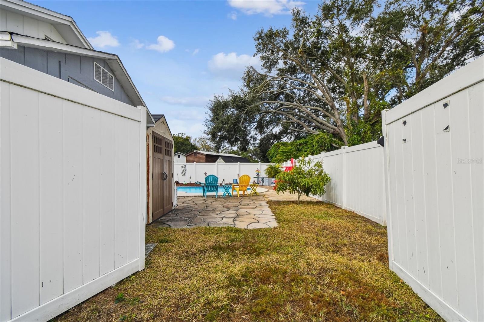 Double gates to back yard