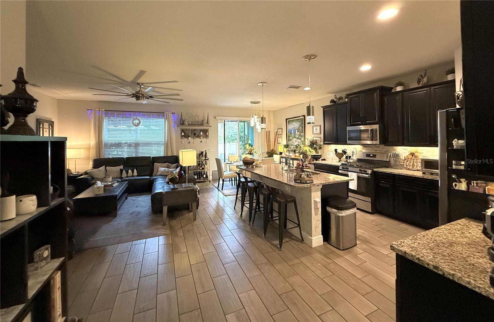 Open floor plan Living/Kitchen/Dining