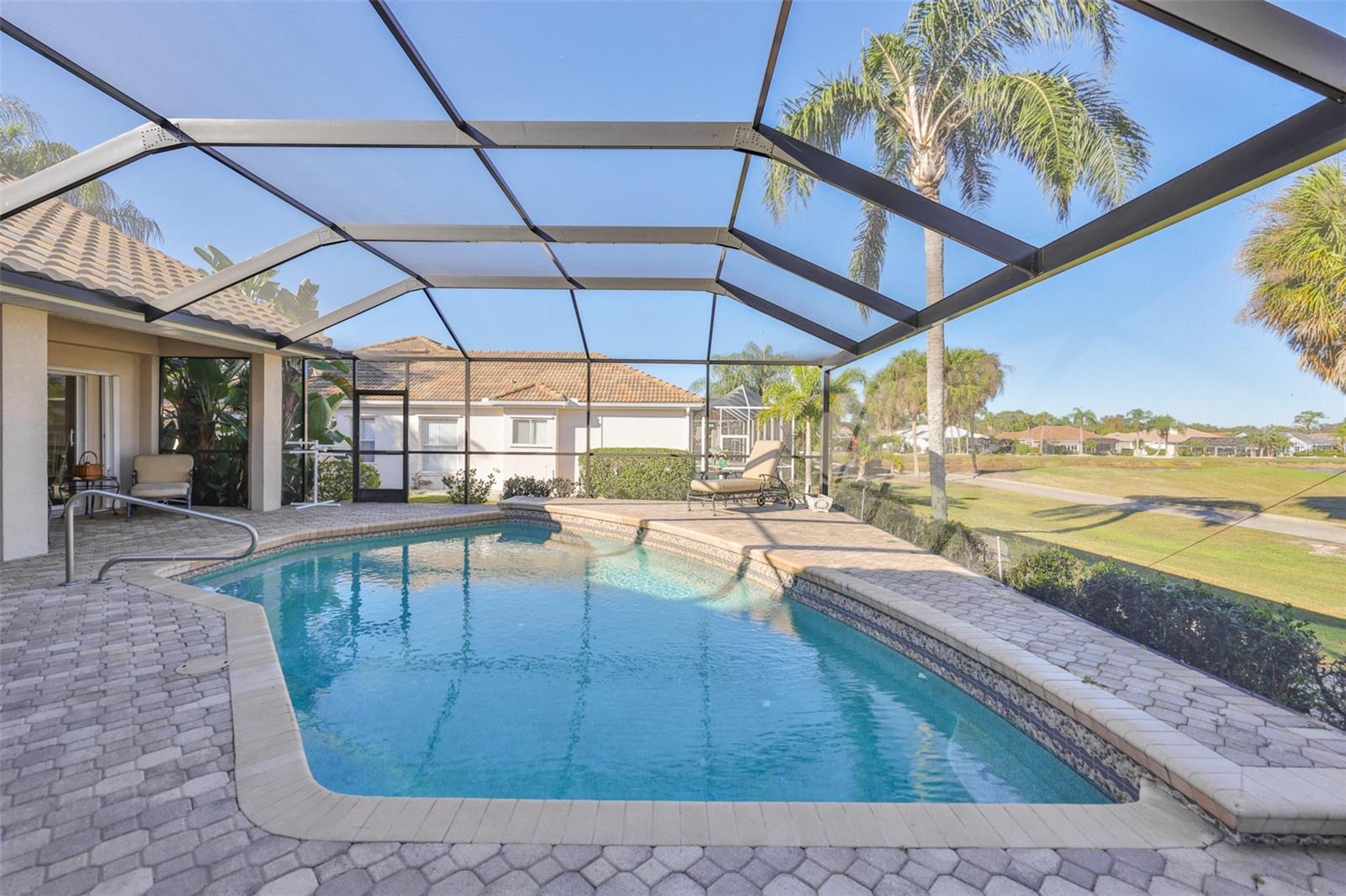 Amazing Outdoor Space, Paved, Covered, NEW FULL VIEW SCREENED POOL CAGE HURRICANE RATED