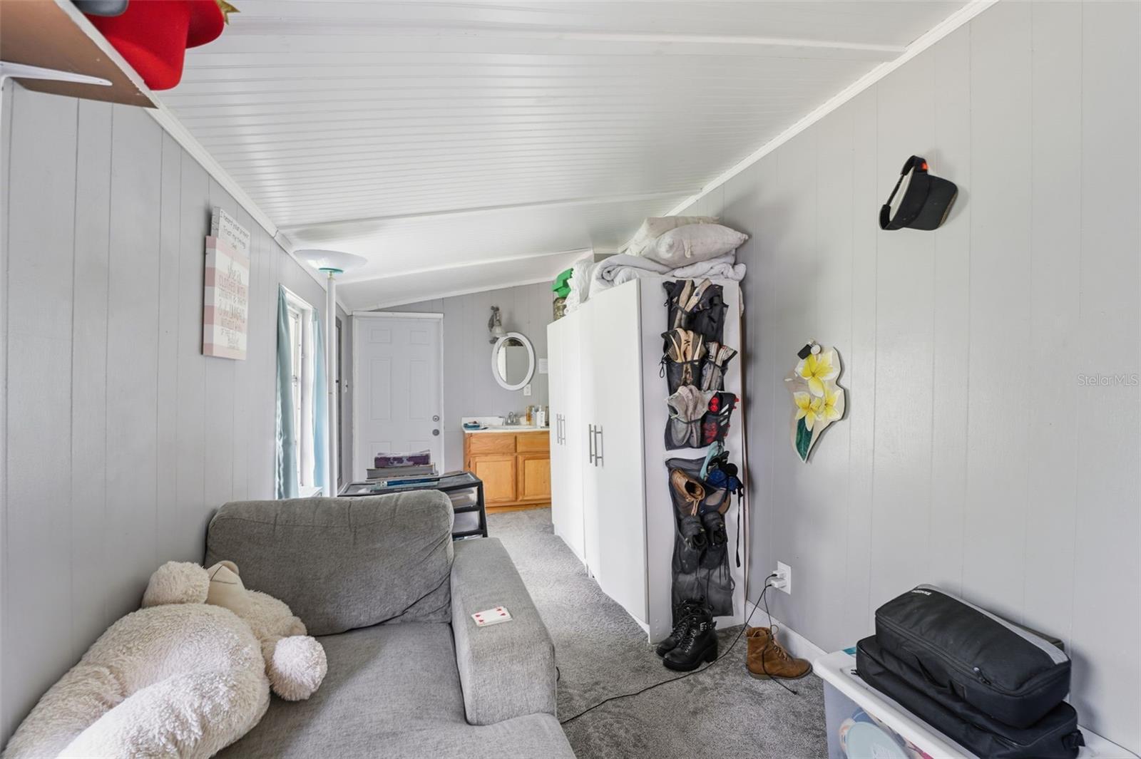 Bedroom 4 (2nd floor)