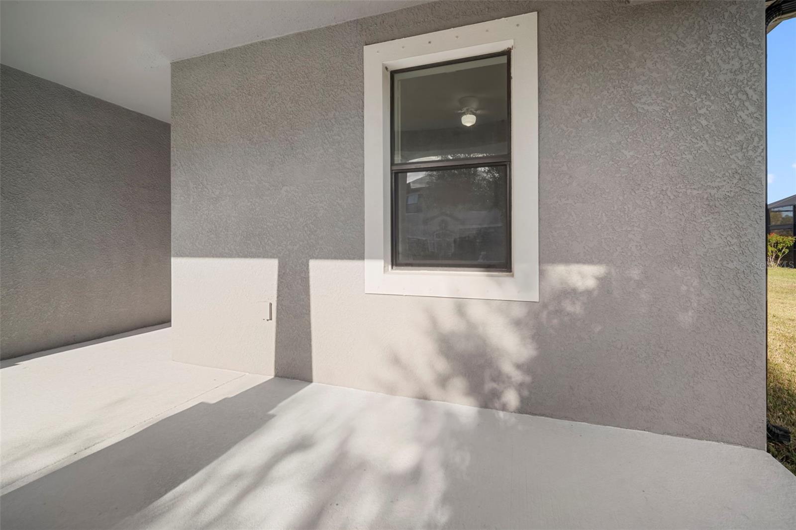 Covered front porch.