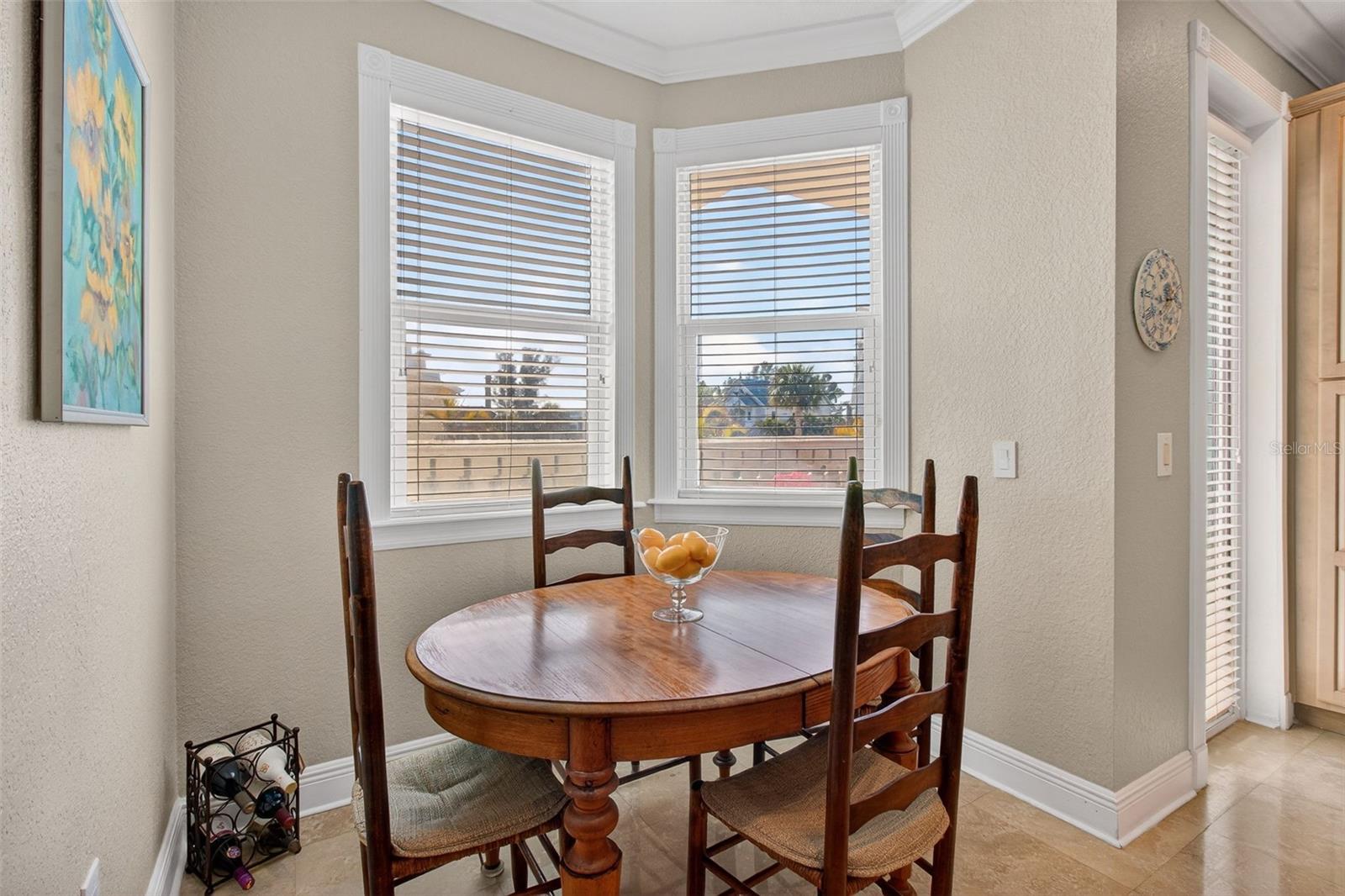 Dining area in kitchen
