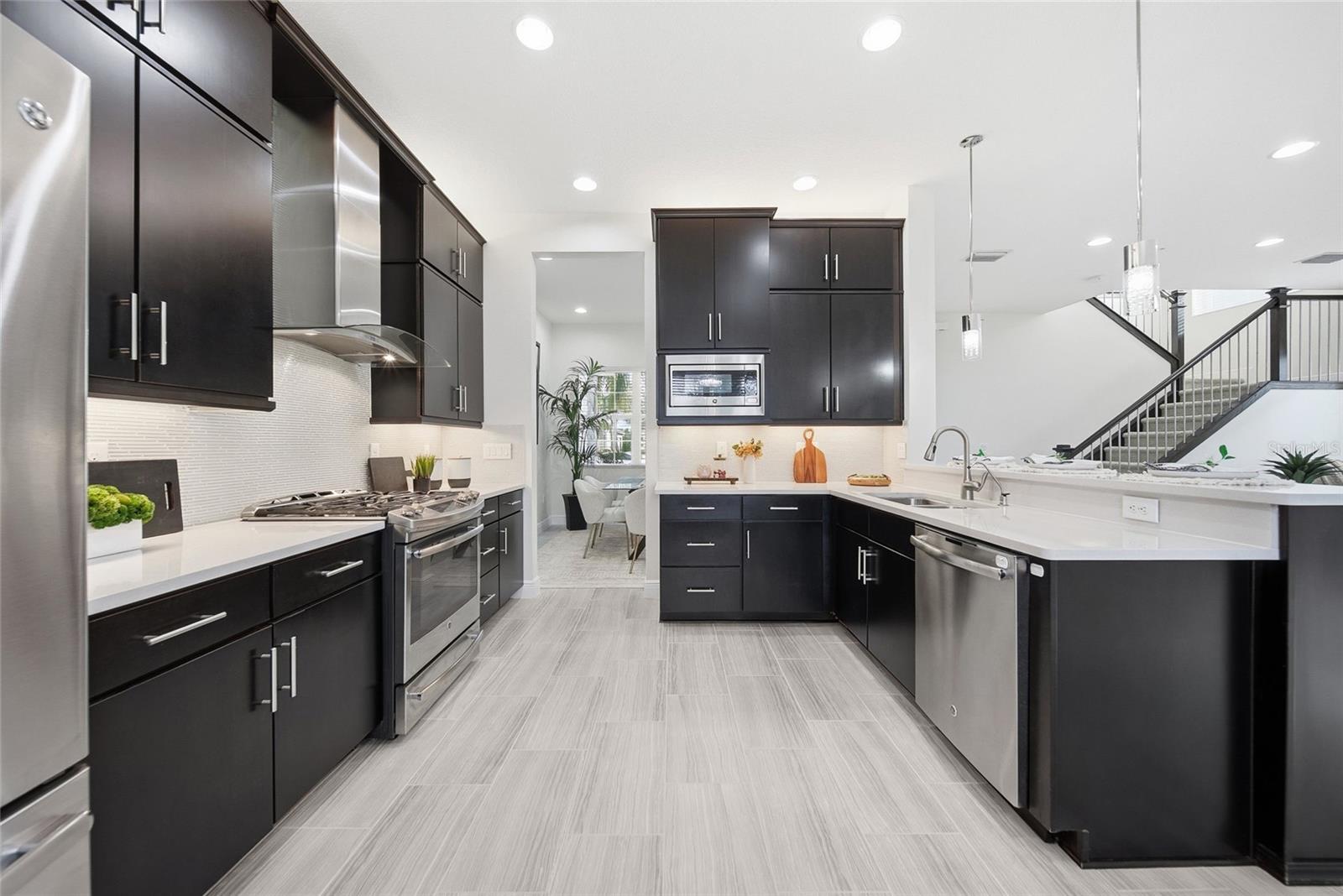 Beautiful Upgraded Kitchen