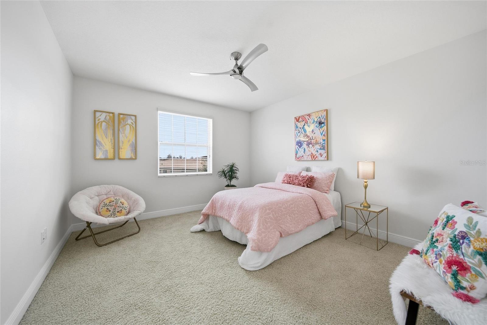 3rd Bedroom - Upstairs