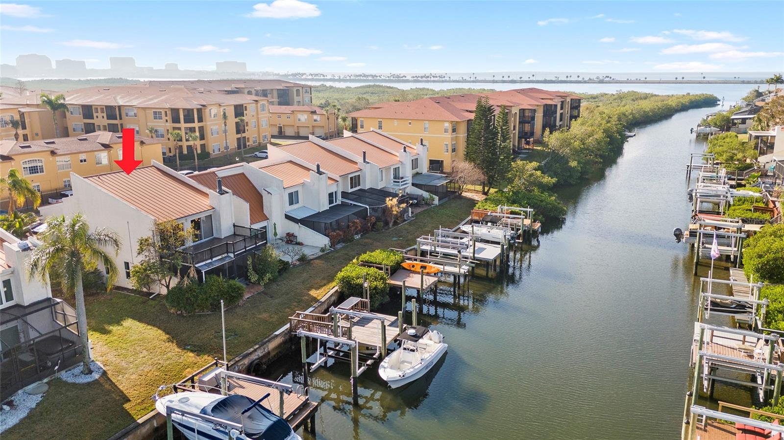 Welcome to Outrigger! Minutes to Tampa Bay!!