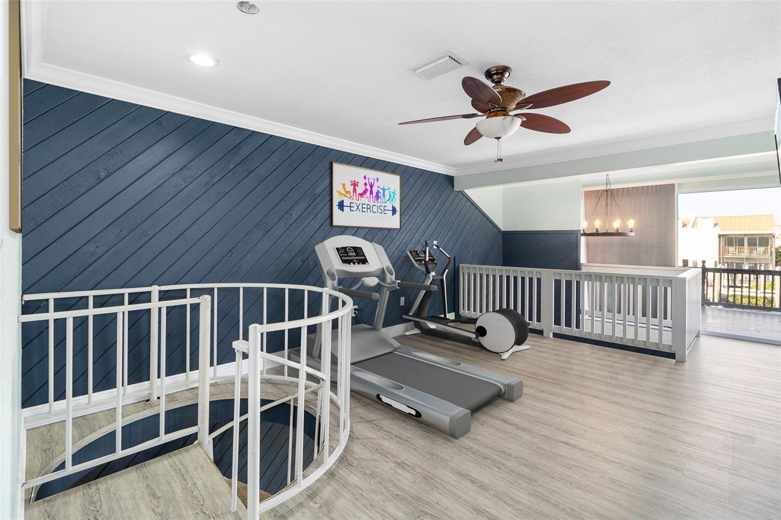 Light & airy - this loft can be a perfect work out space or home office? Virtually Staged