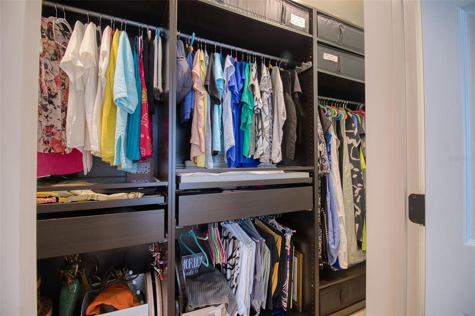 Walking closet Master room.