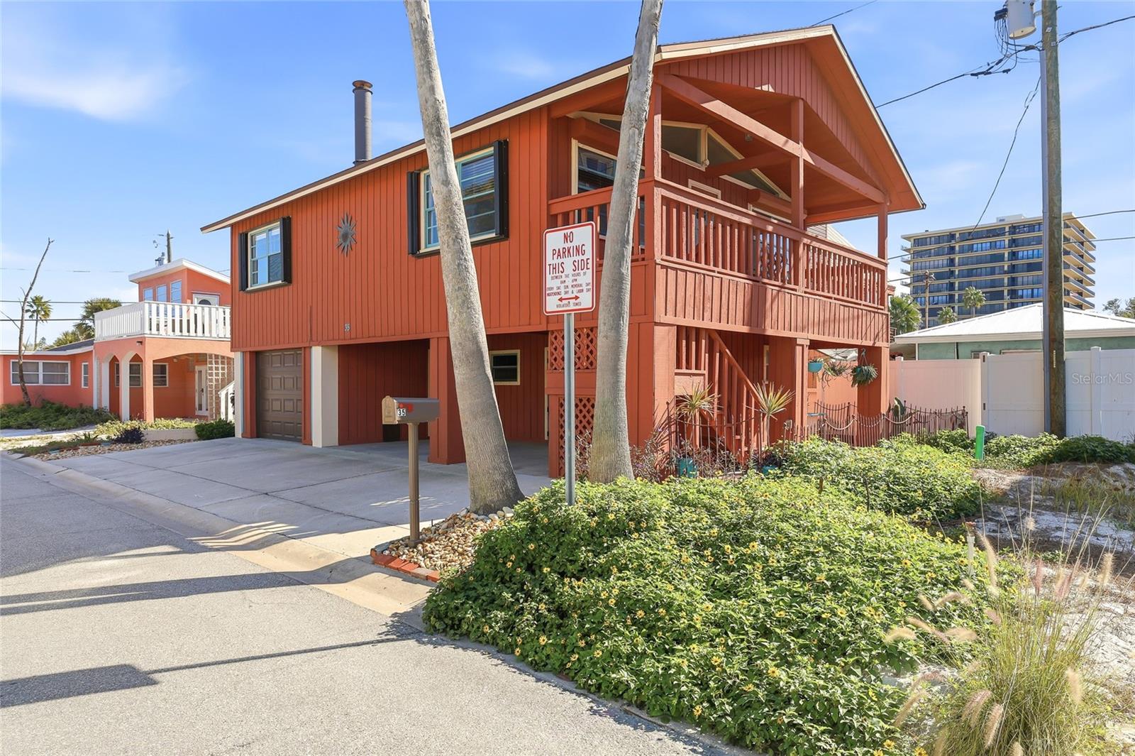 Private driveway for you and your guests.