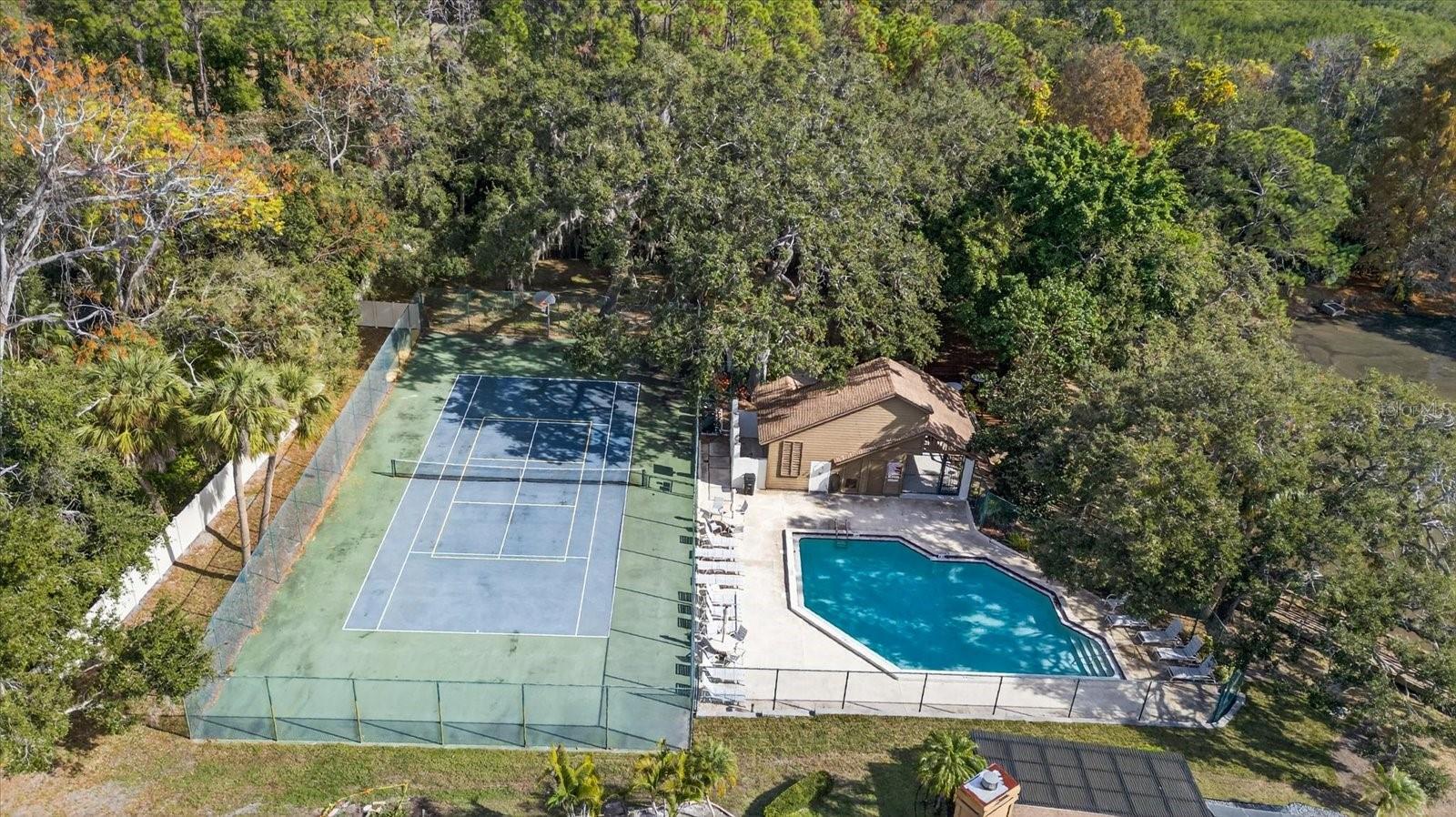 Community Pool & Tennis Courts
