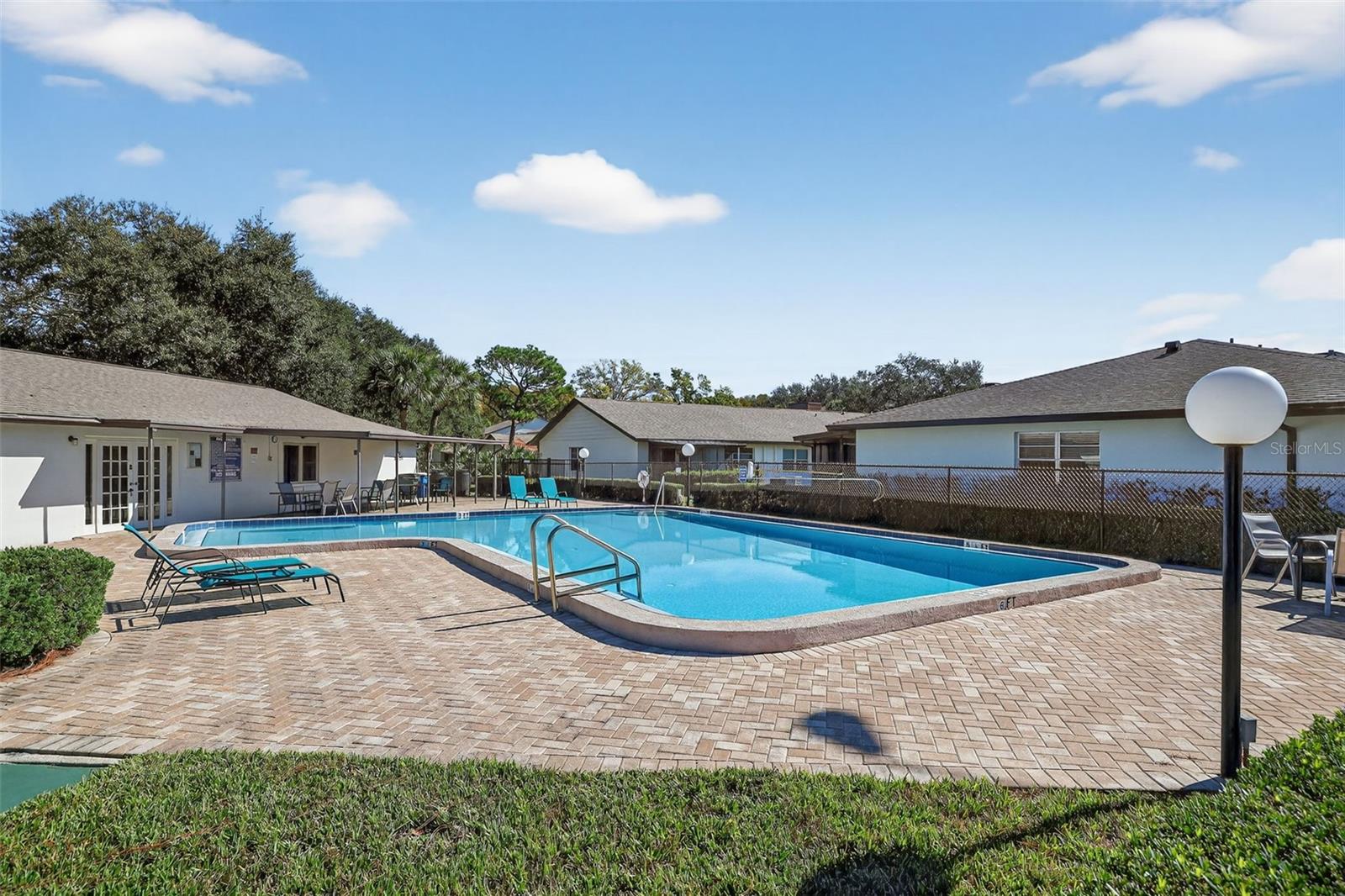 Community Pool w/ Community Center