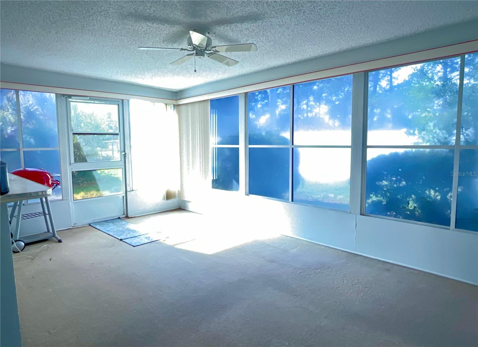 Florida room view from dining room slider