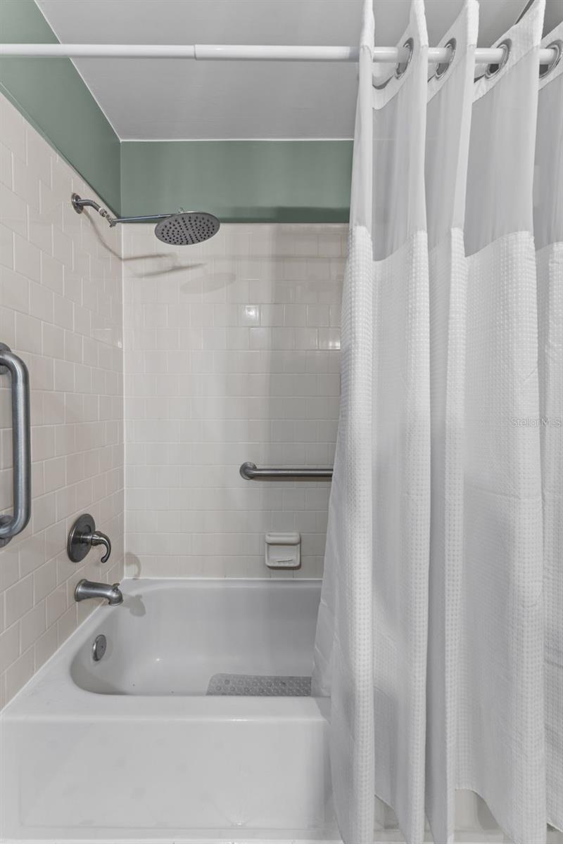 Bathroom #2 with Tub and Shower!