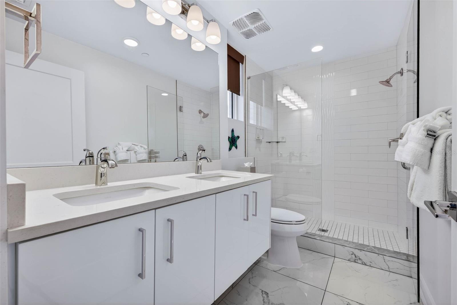 Primary ensuite bath