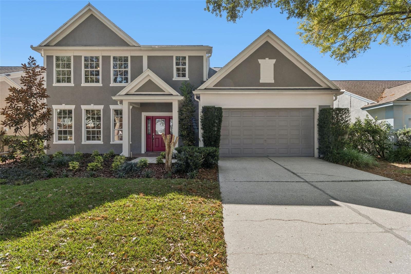 Beautiful home in the desirable village of Wellington in Tampa Palms