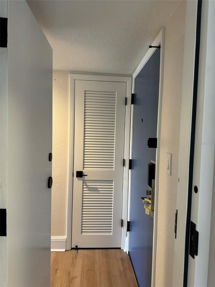 interconnecting doors2