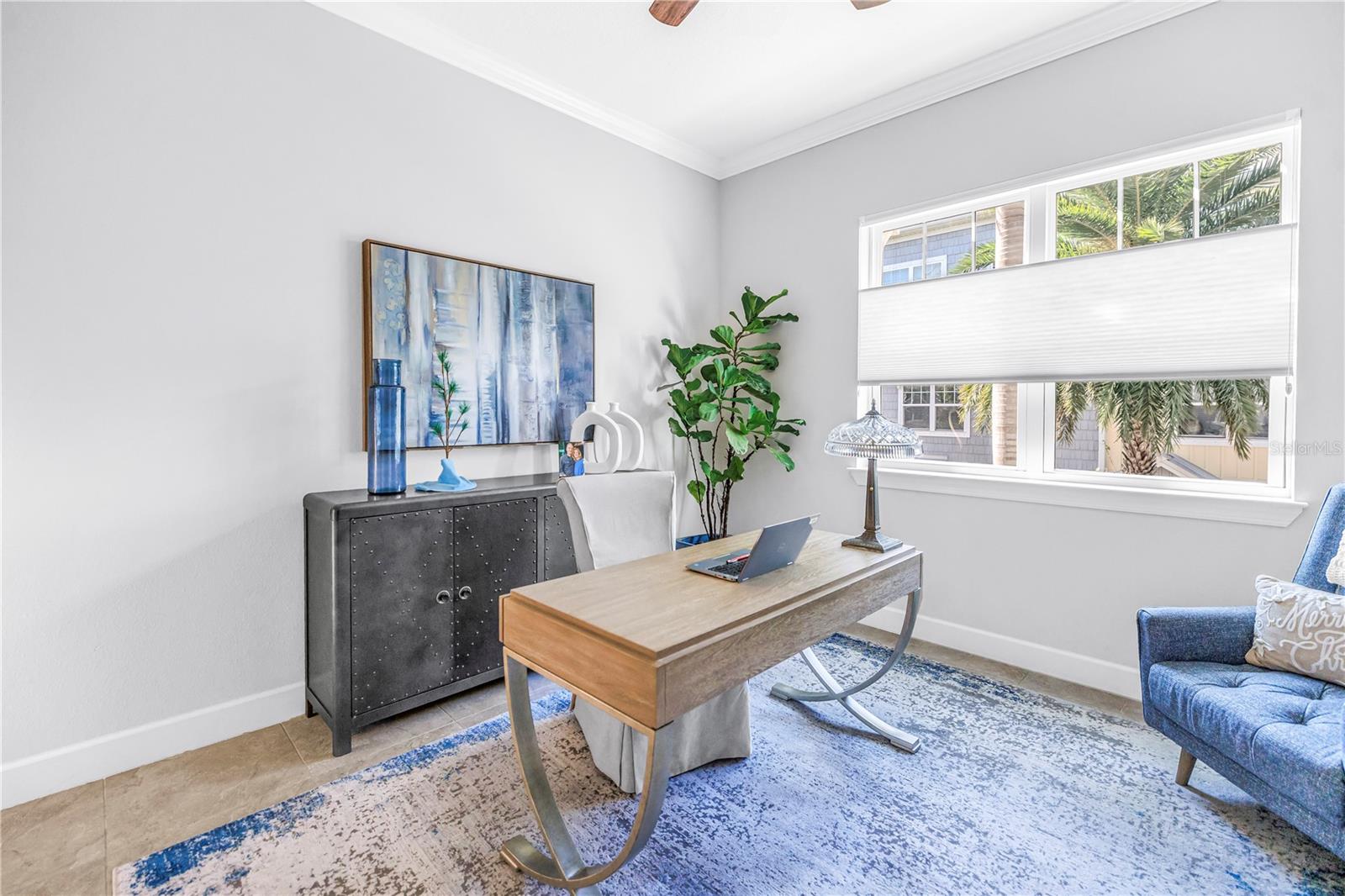 office/ 4th bedroom on 2nd level