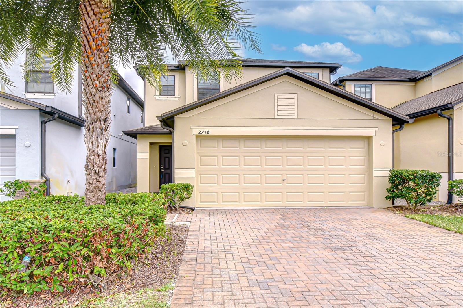 beautiful upgraded Lennar-built home!