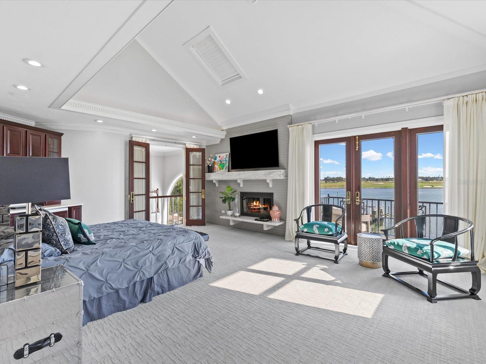 PRIMARY WITH AMAZING VIEWS & FIREPLACE