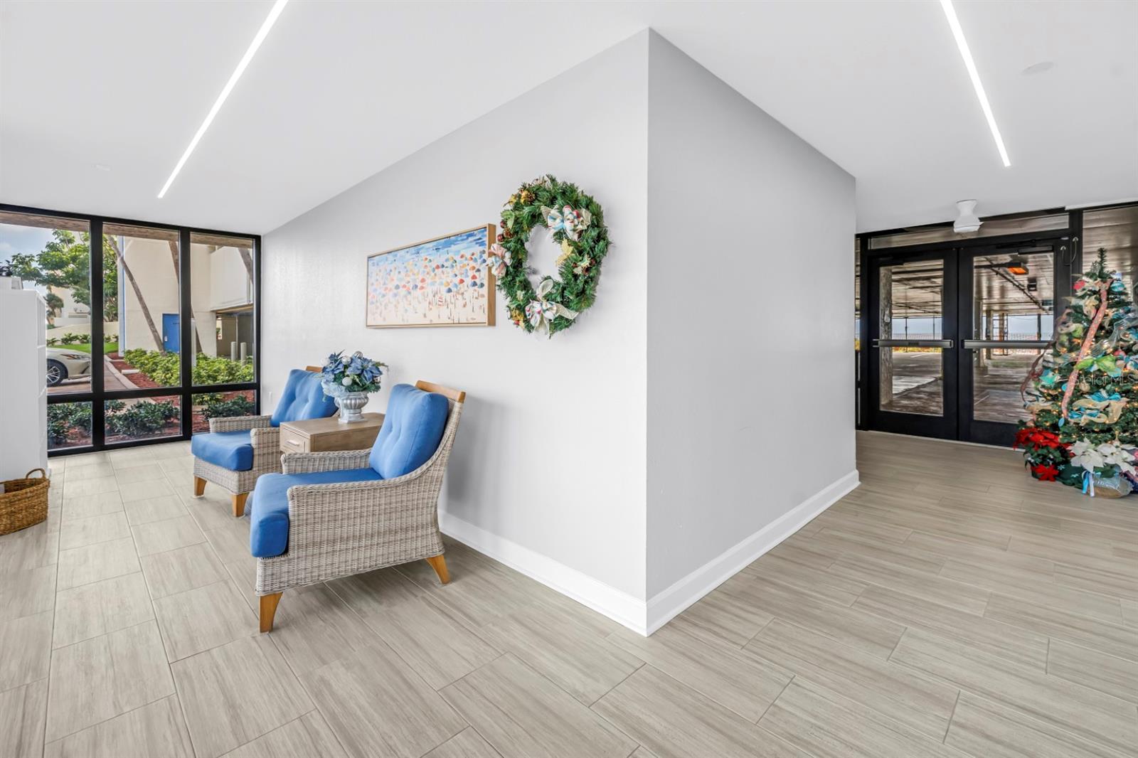 Newly Renovated Lobby