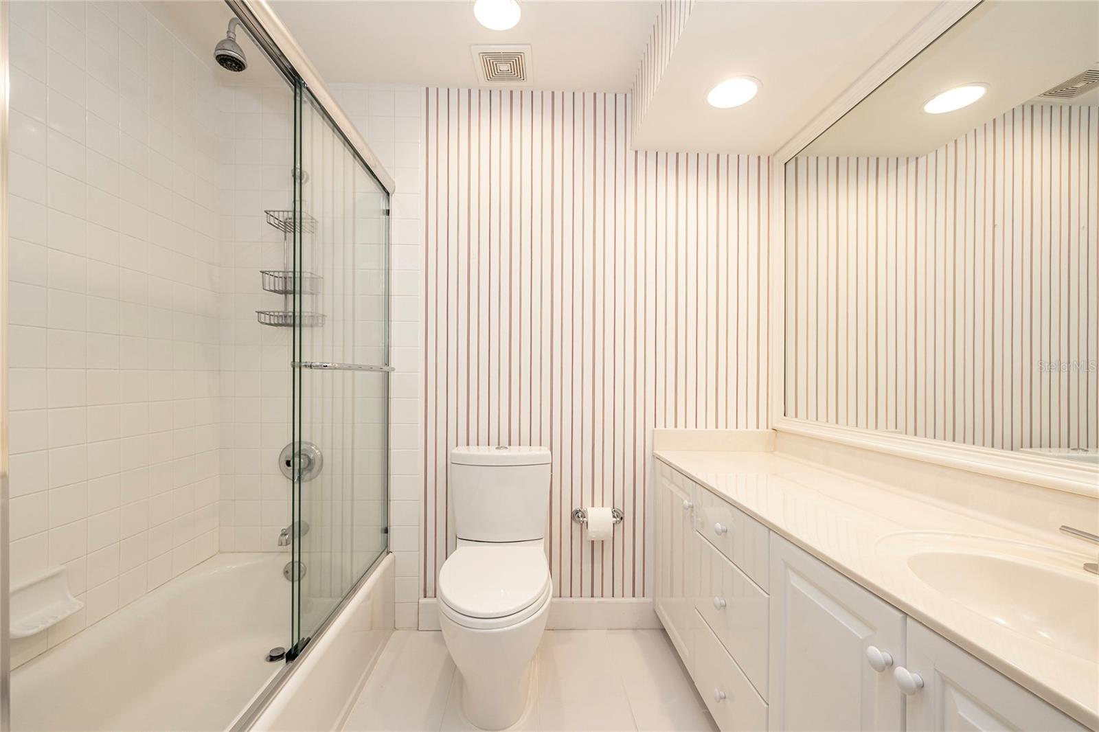 Second Bedroom en-suite Bathroom