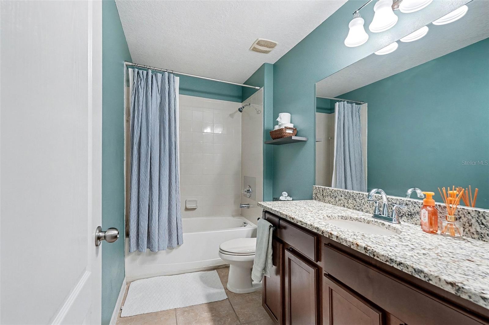 Upstairs Hall Bathroom