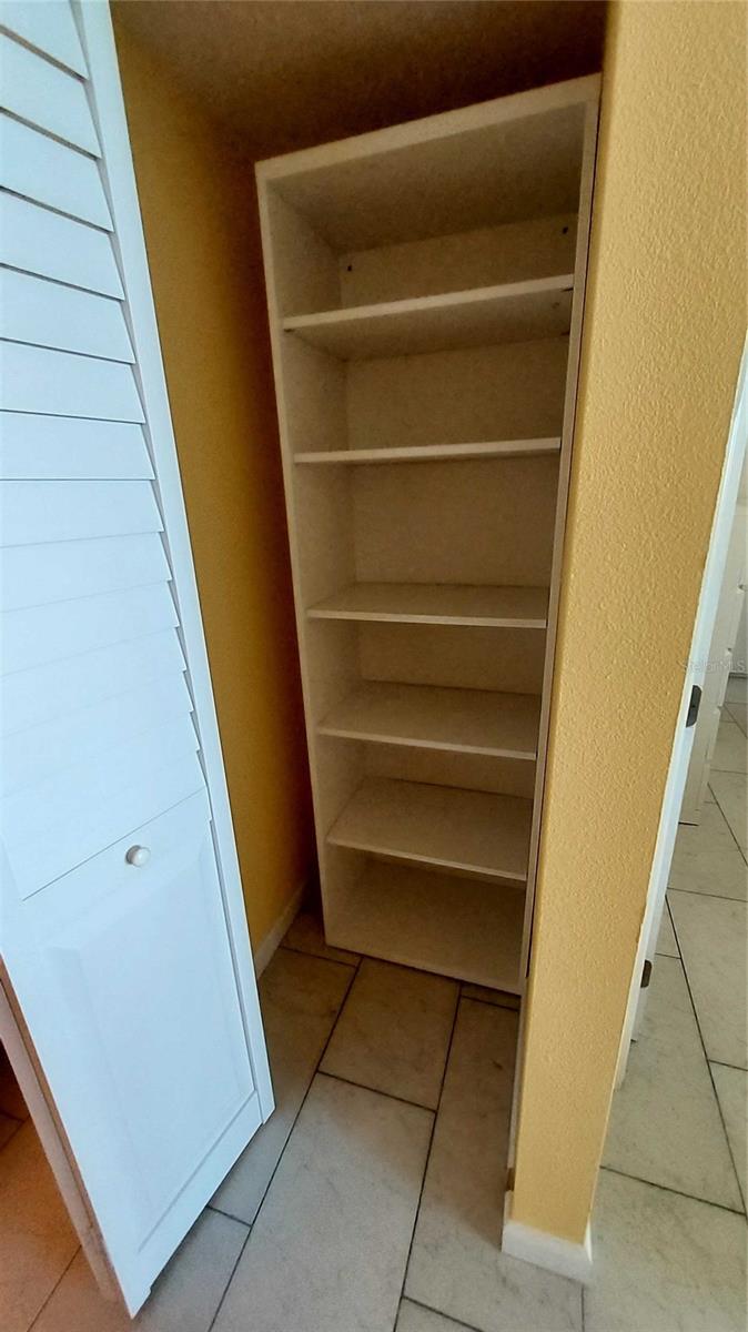 Entrance closet