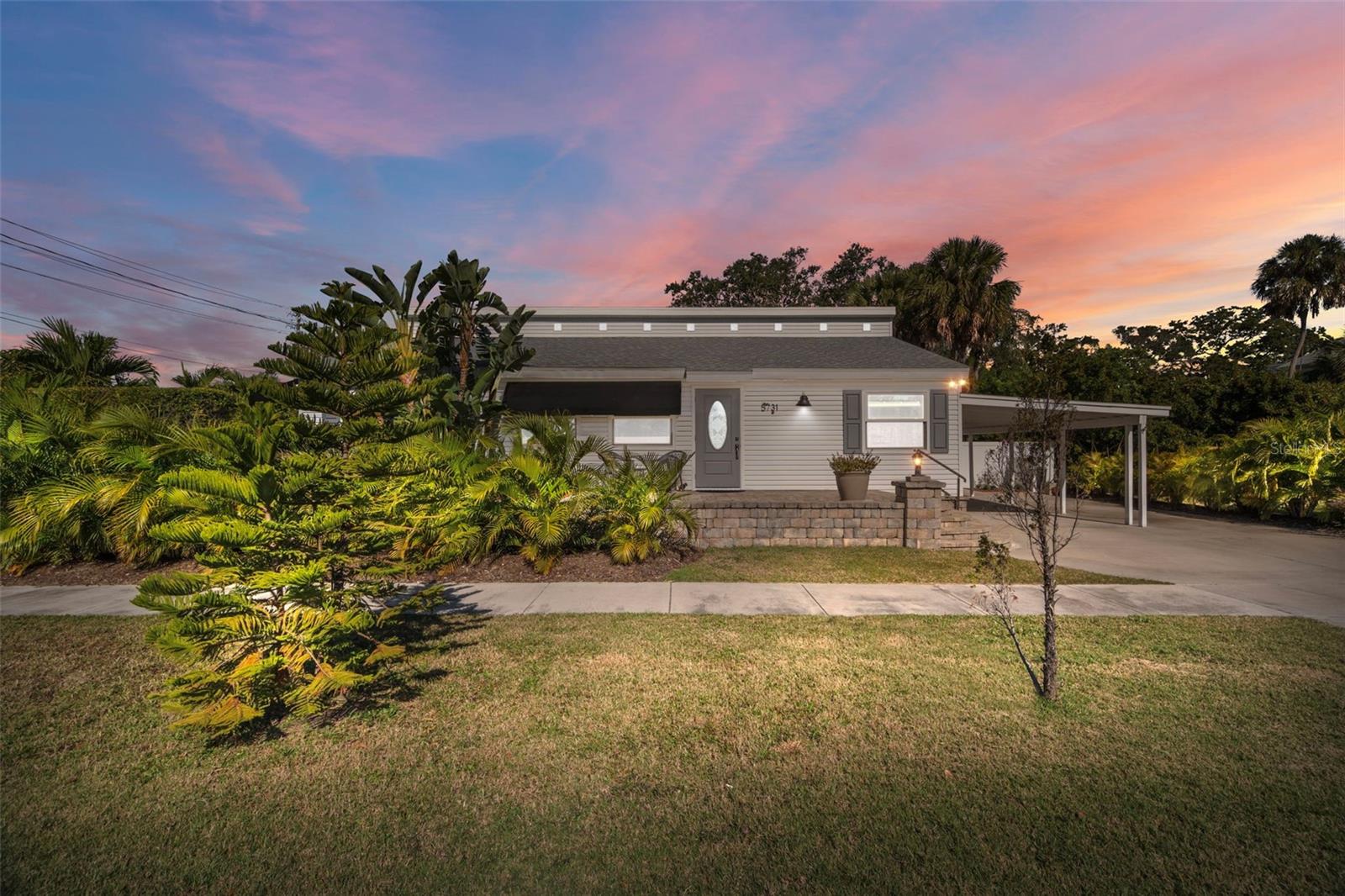 Welcome to 5731 28th Ave S, Gulfport.