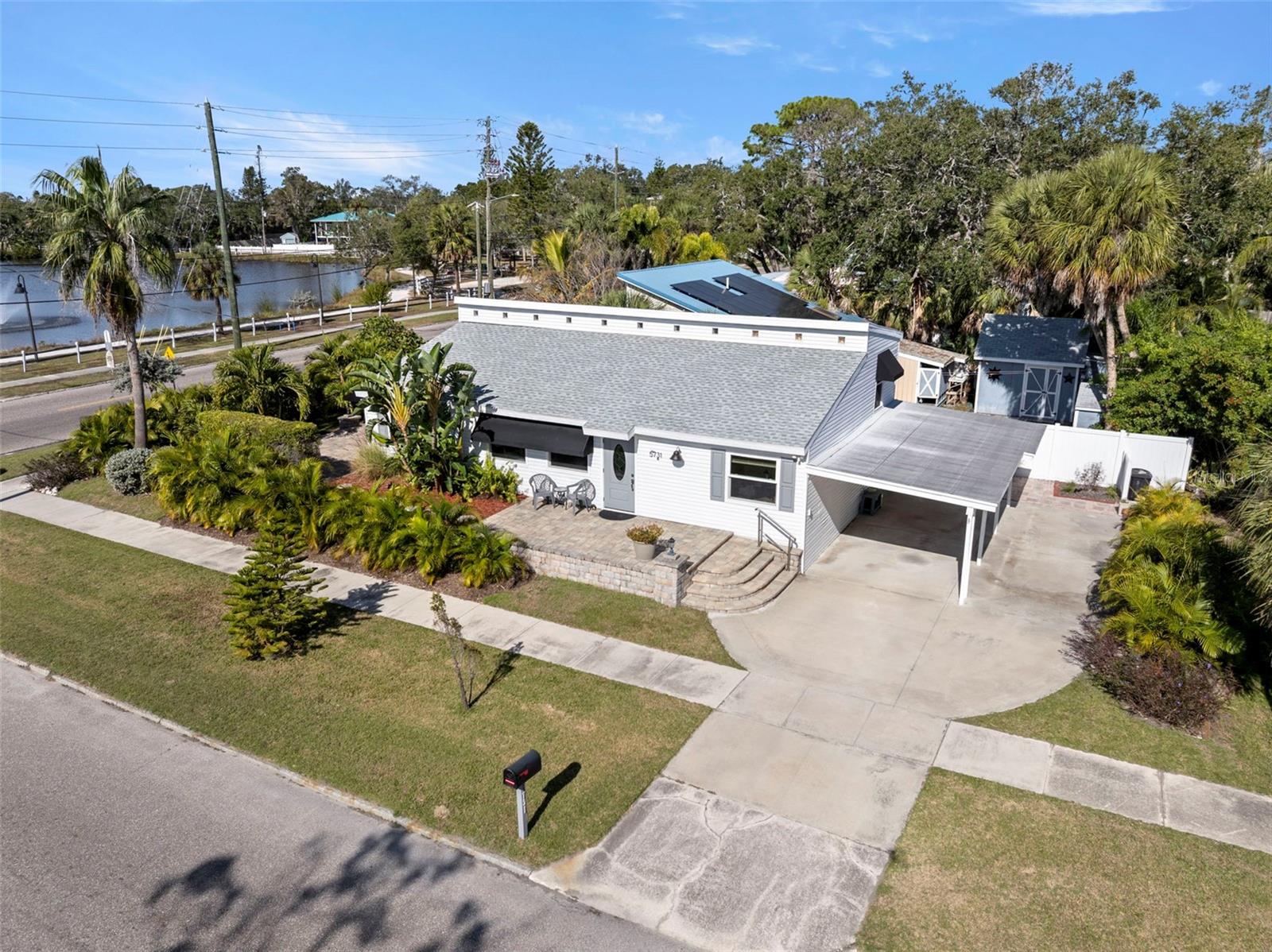 5731 28th Ave S, Gulfport.