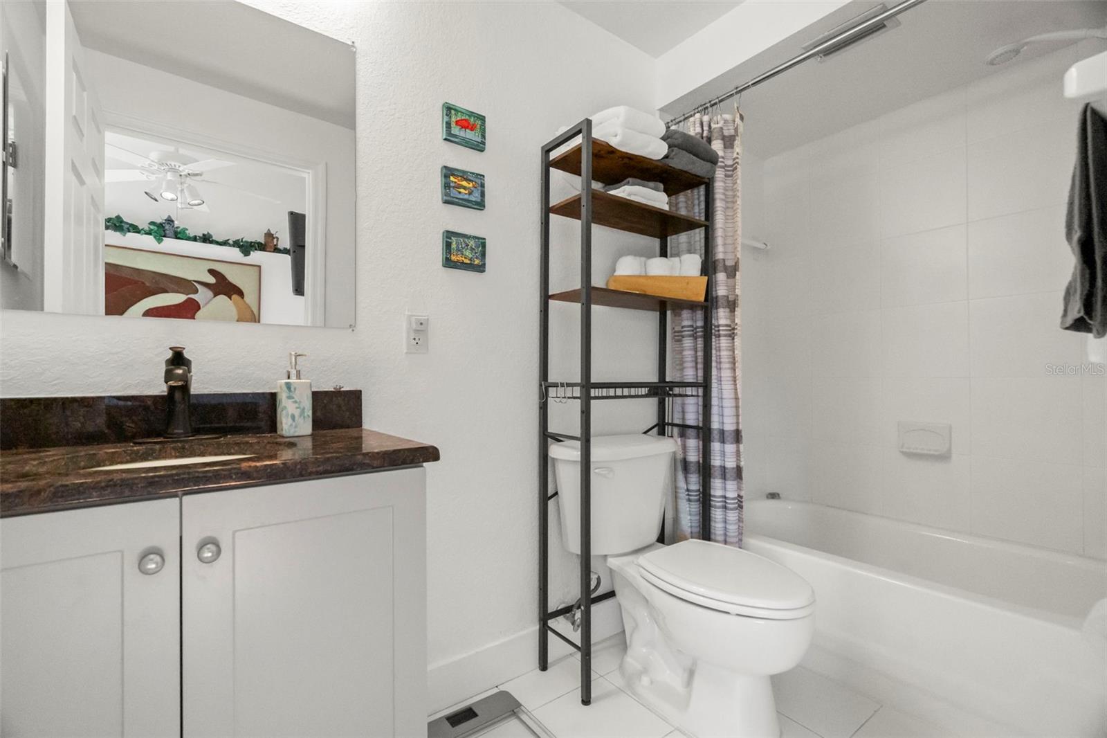 Primary ensuite bathroom.