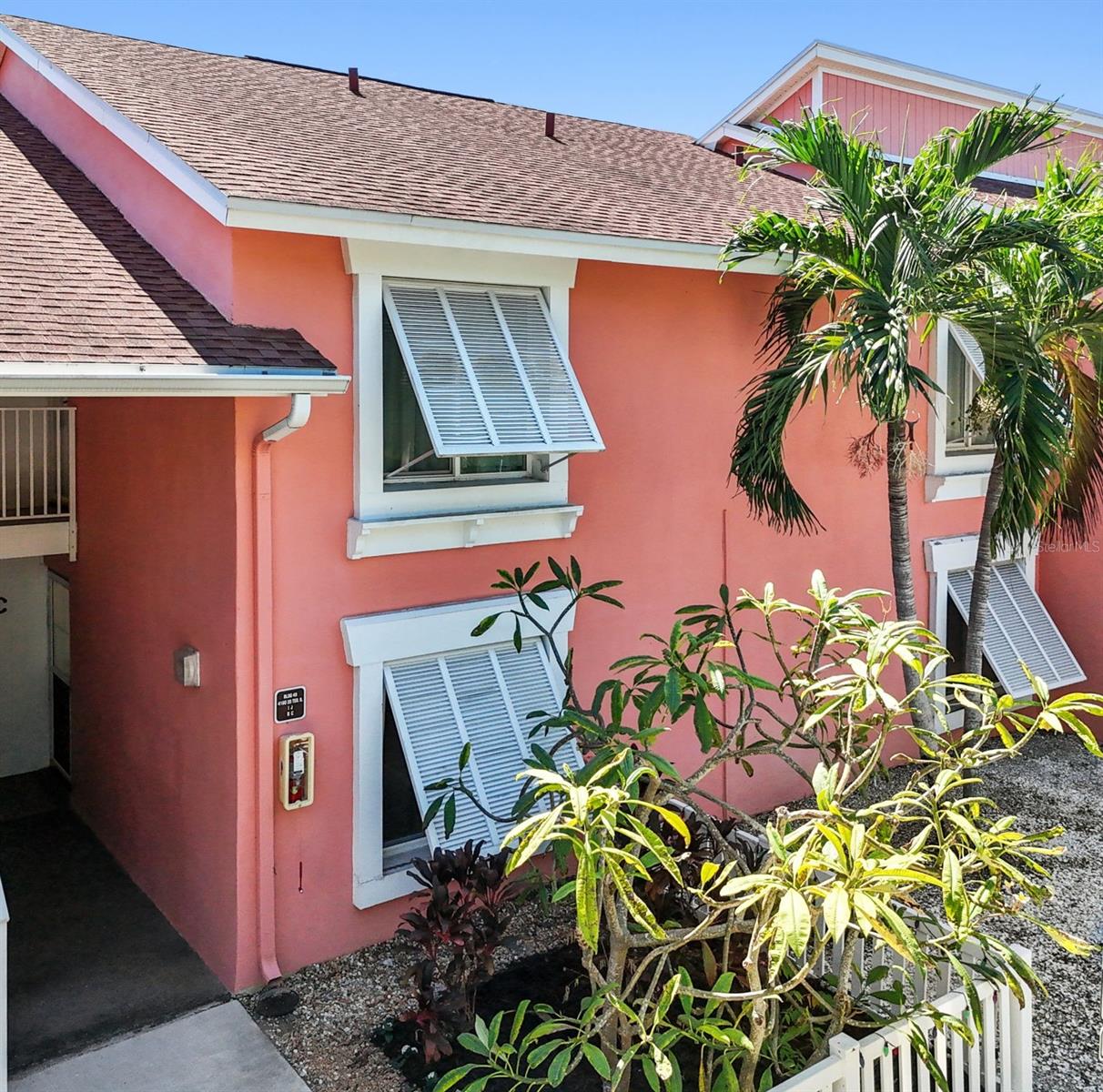 Ultra rare first/ground floor 3 bedroom