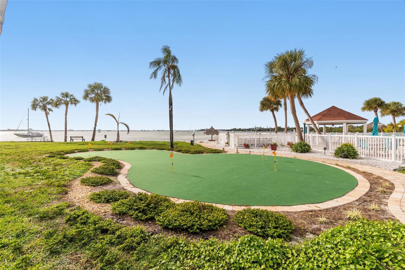 waterfront putting green