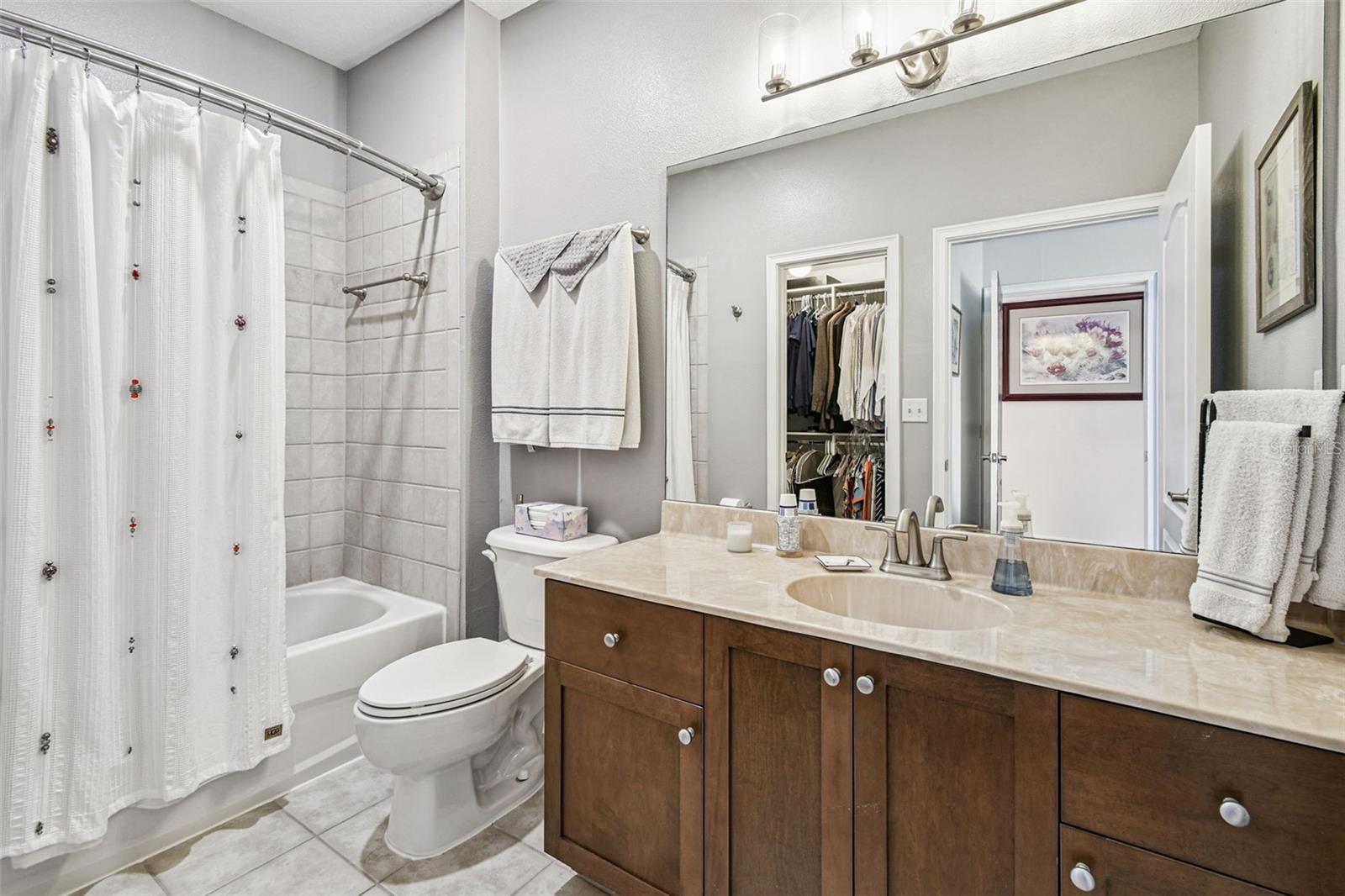 Bedroom 3 En-Suite Bath