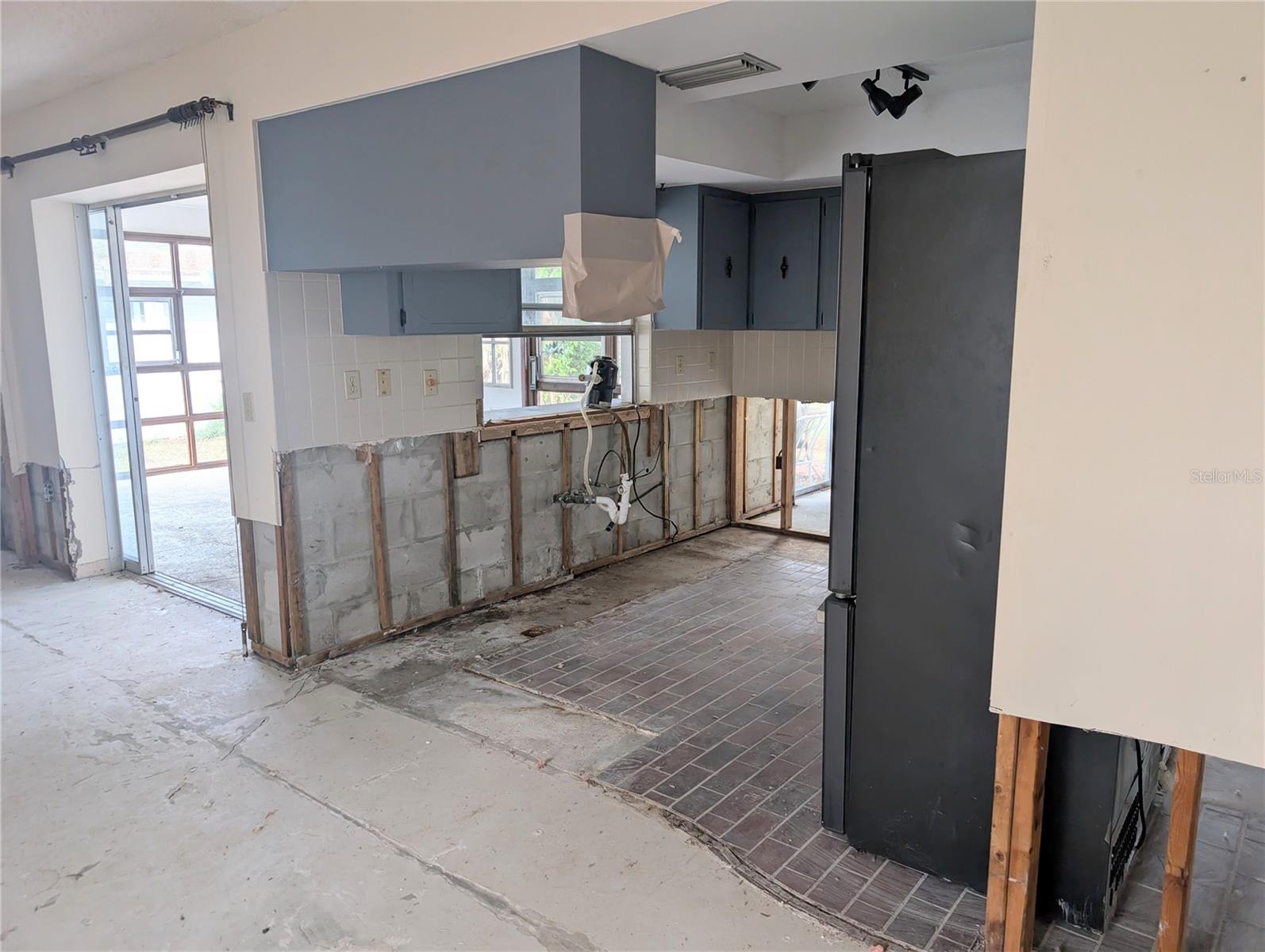 Family room/ kitchen