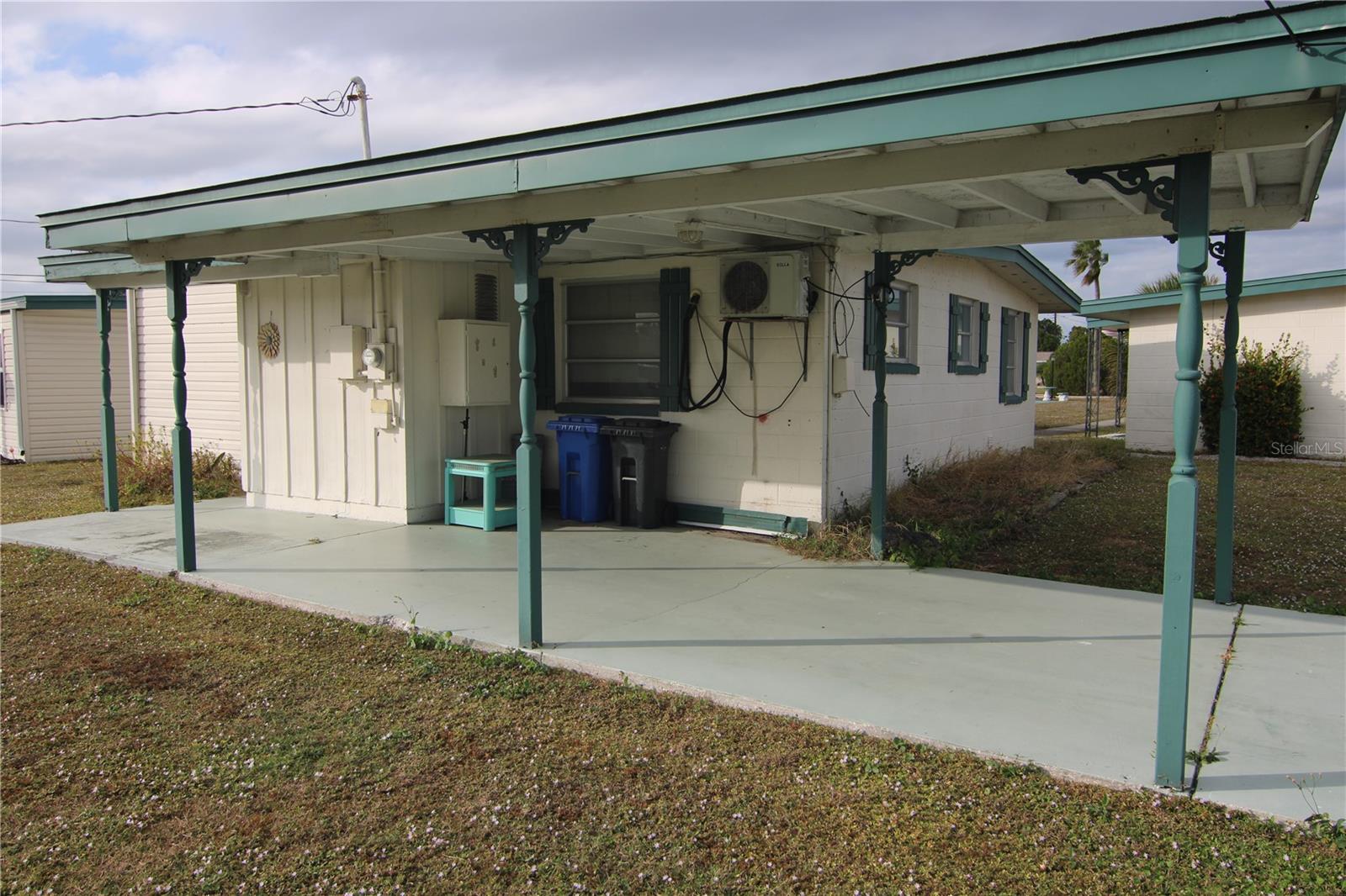 Carport