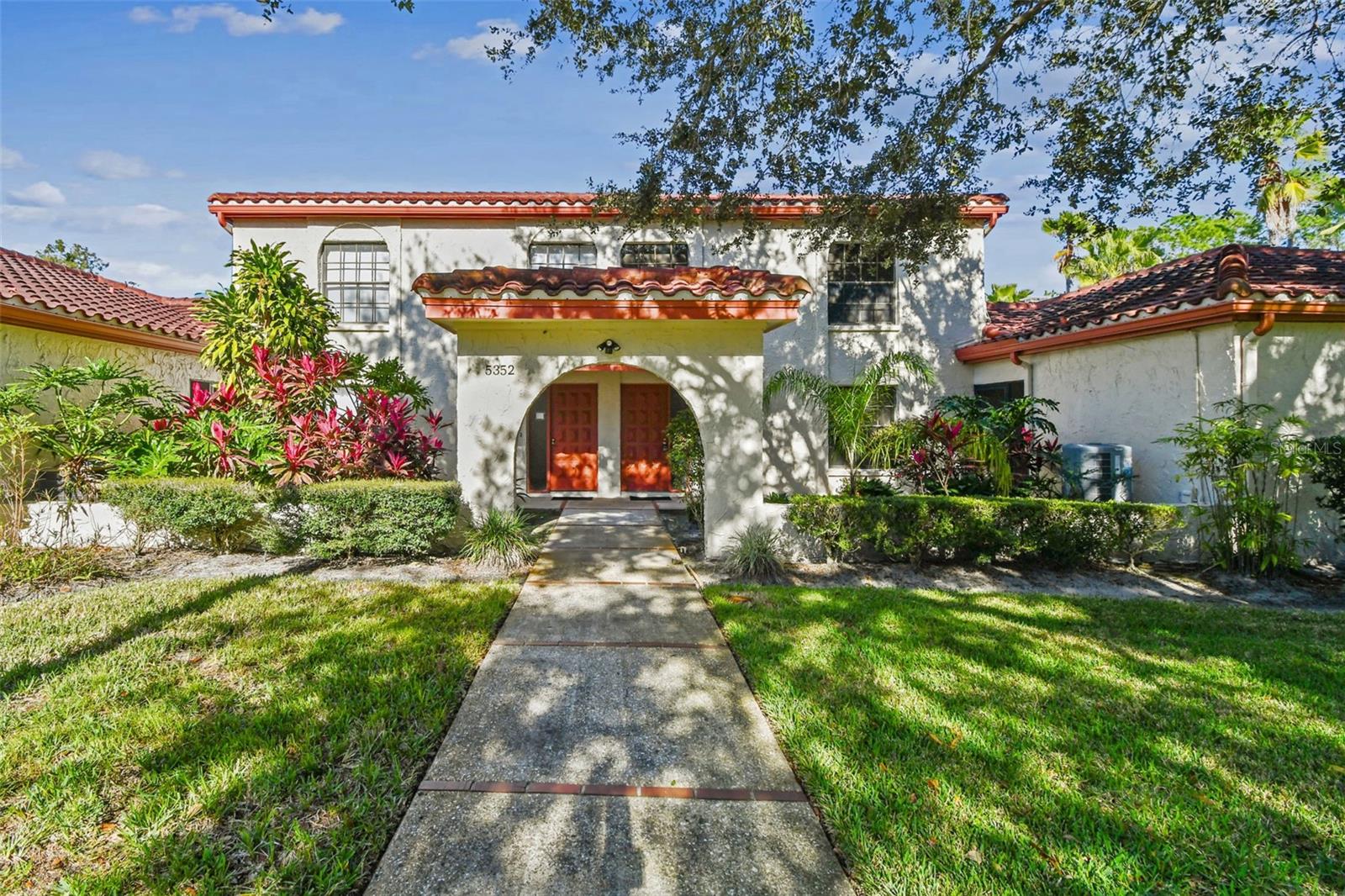 Front Exposure-4 units