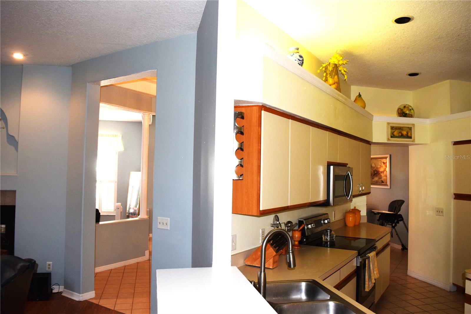 View of kitchen and diing area from Living area