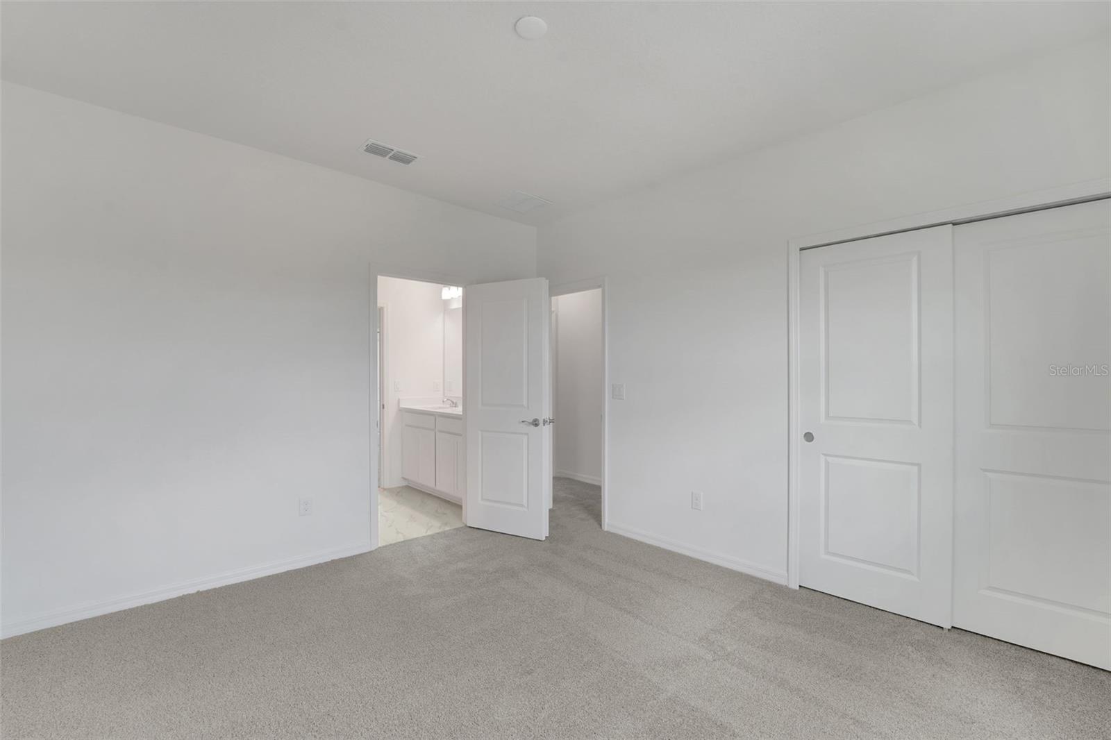 G5105594