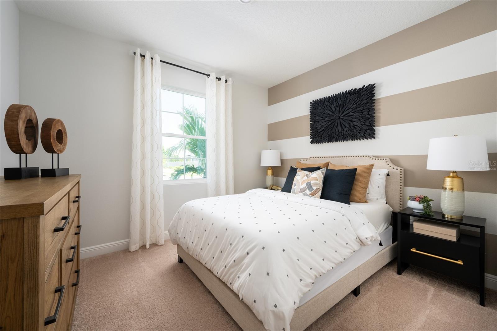 model home/virtually staged