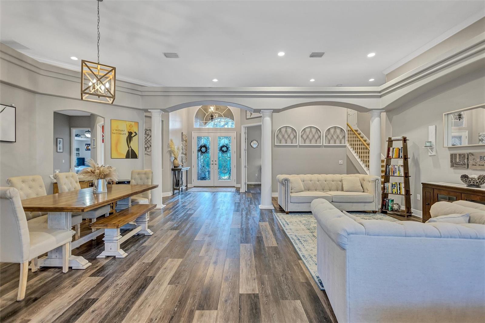 Beautiful open layout