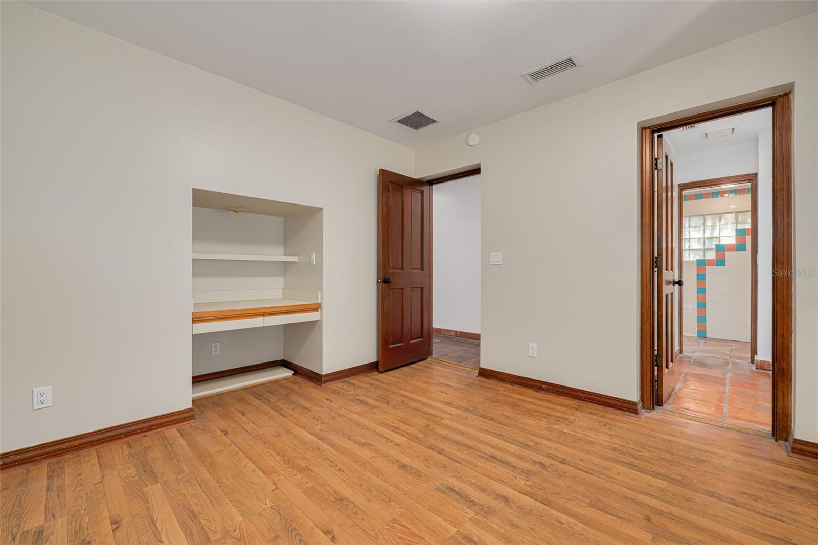 2nd Guest Bedroom Downstairs