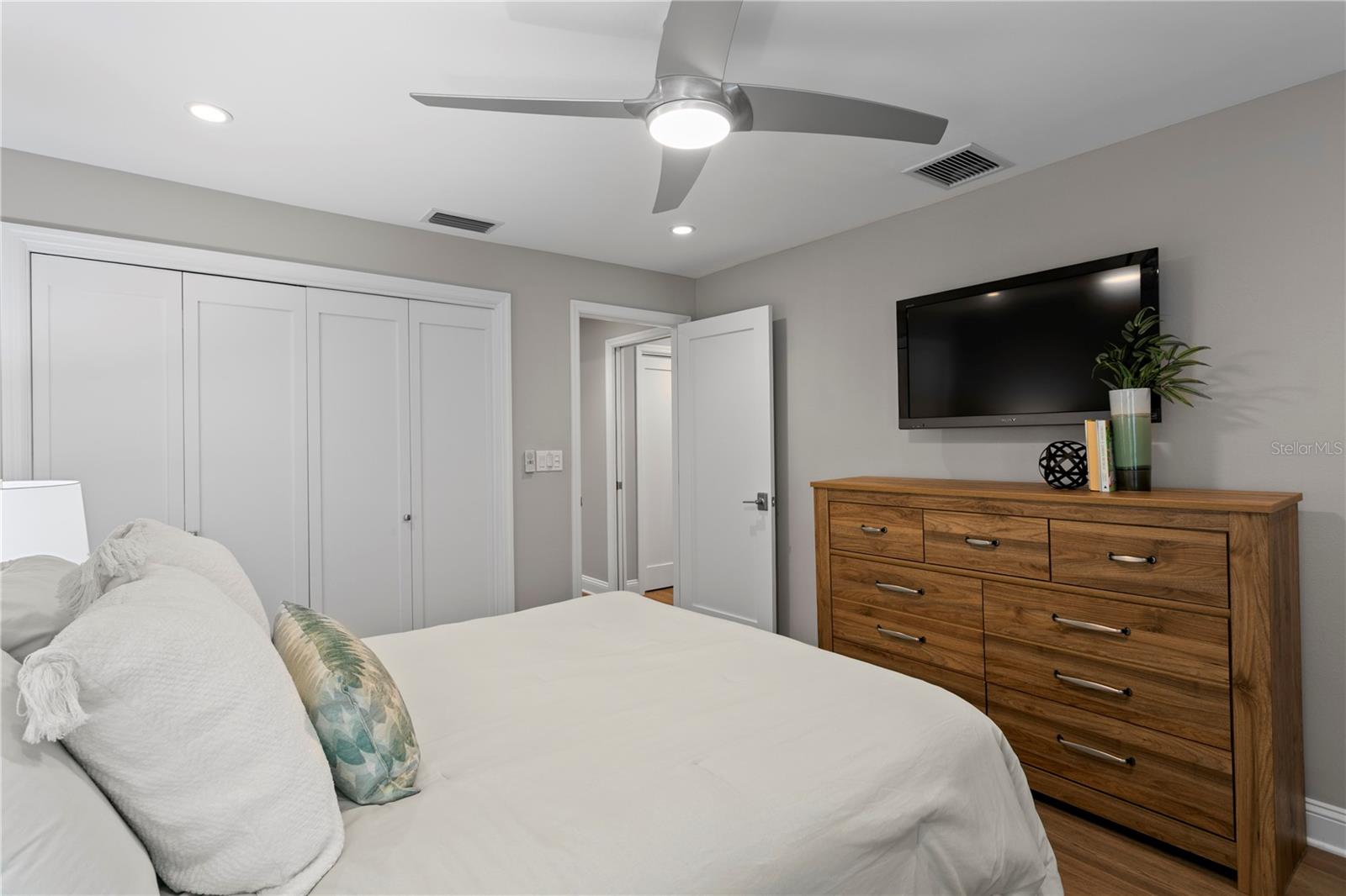 Custom California closets provide ample storage