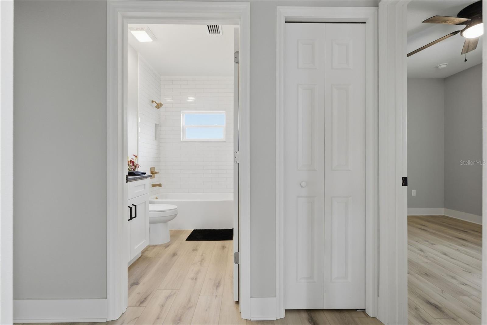 Hallway / Laundry Room