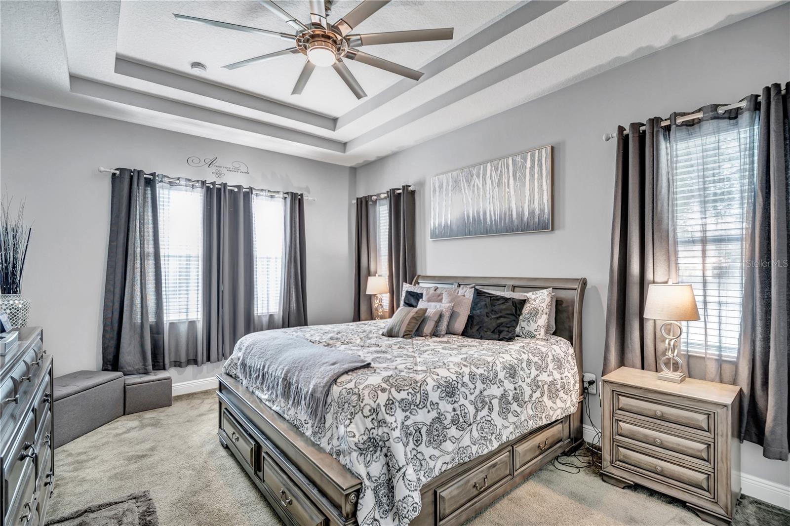 MASTER BEDROOM ENSUITE