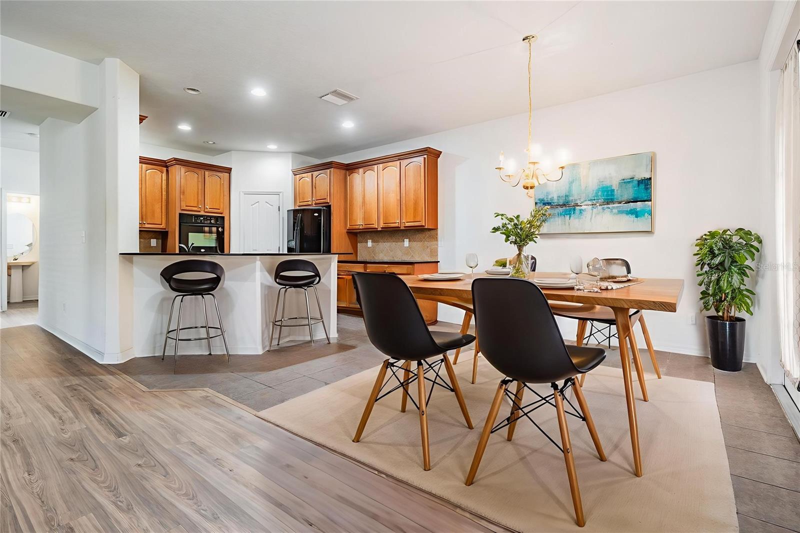 This photo has been Virtually Saved.