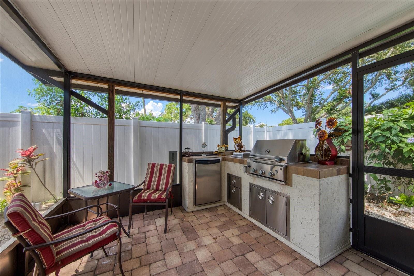 Outdoor Kitchen area in Screened Lanai.