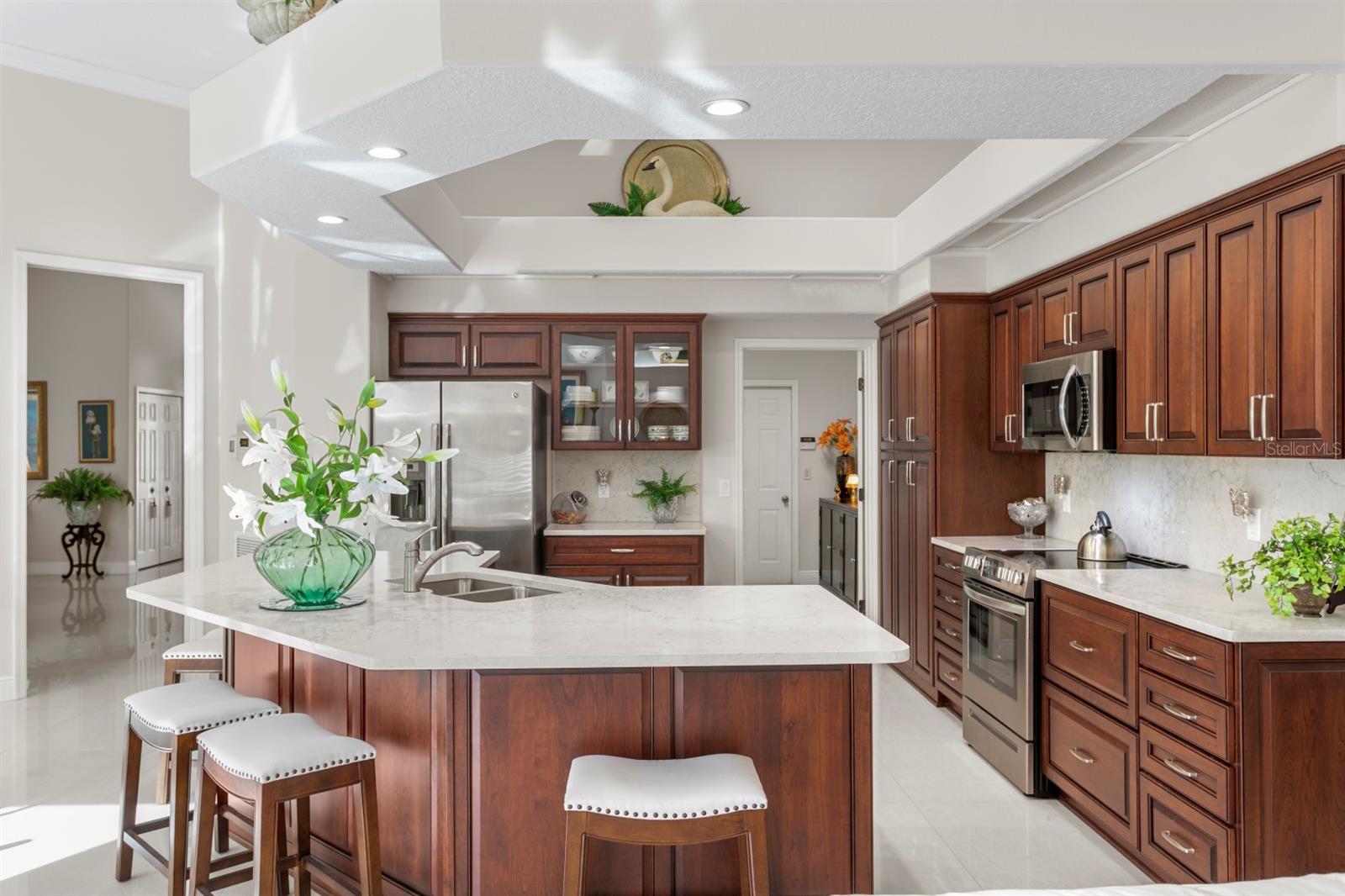 Large Center Island & Updated Kitchen.