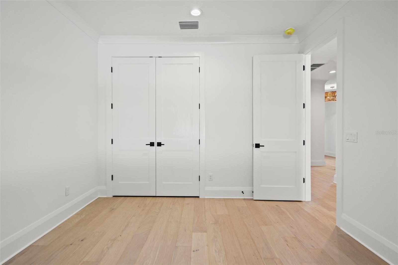 1st floor guest bedroom